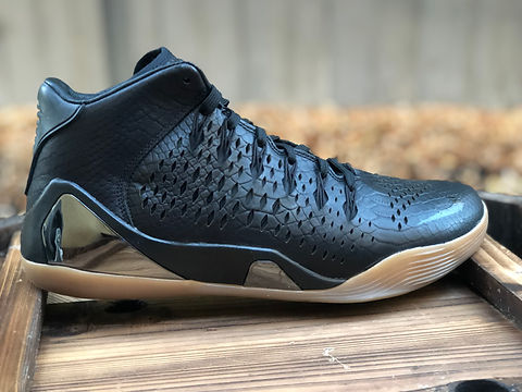 kobe 9 mid