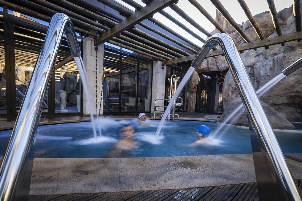 Piscina de águas termais