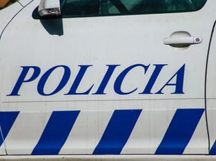 Homem detido após reter menores e assediar aluna em Leiria