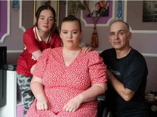 Mãe paralítica denuncia maus-tratos em hospital britânico