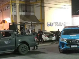 Delegacia no RJ é metralhada: 4 presos e 1 morto em operação