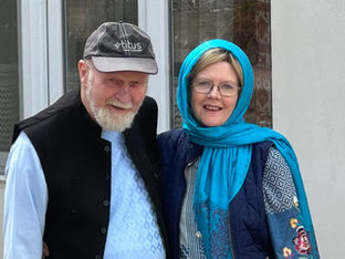 Barbie Reynolds, de 76 anos, e Peter Reynolds, de 80