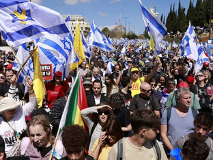 Israelenses protestam contra Netanyahu após retomada da guerra