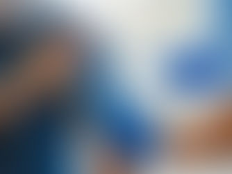 Homem recebendo vacina no braço