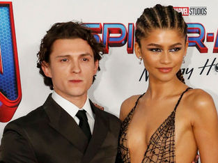 Pai de Tom Holland confirma noivado com Zendaya
