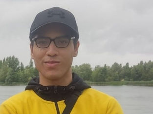 Jovem de Luton que matou a família planeava tiroteio na escola