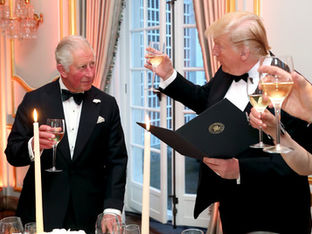 Donald Trump, e Charles, então Príncipe de Gales, em 2019