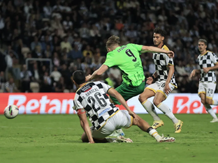 Jogadores do Sporting e Boavista em campo