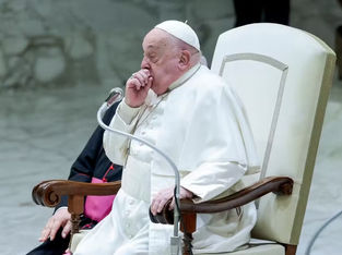 Vaticano revela estado de saúde "complexo" do Papa Francisco
