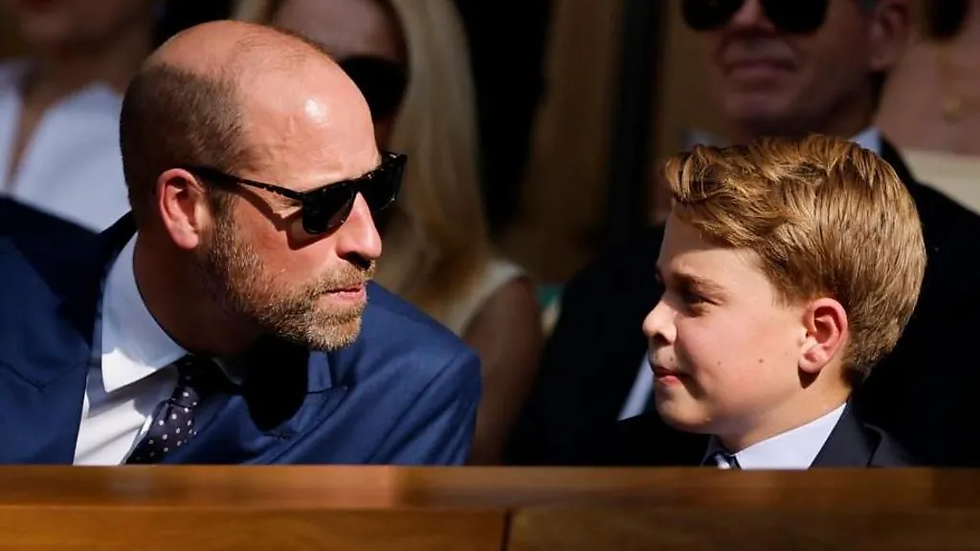 Príncipe William junto de George