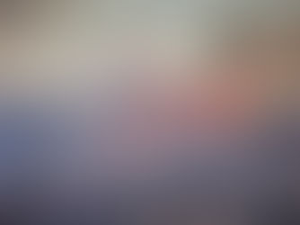 Bombeiros enfrentam ventos e seca intensa em incêndios em Los Angeles