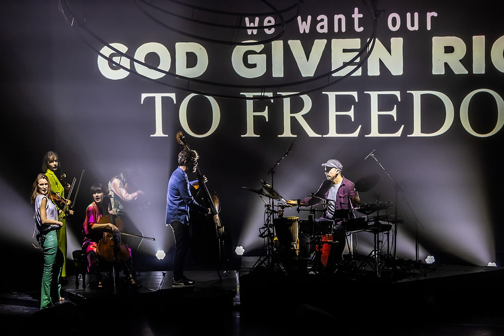 Jacob TV "Love Nuts"  [Lyrics Animation for  Concerts]