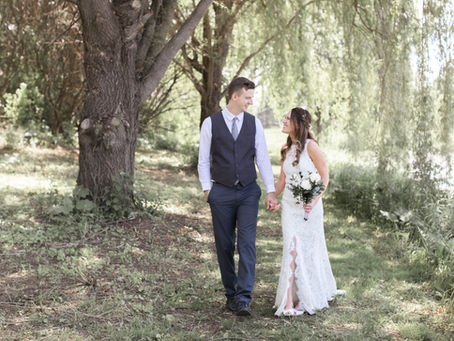 Beautiful Barn Wedding at Badger Farms | Madison, Wisconsin