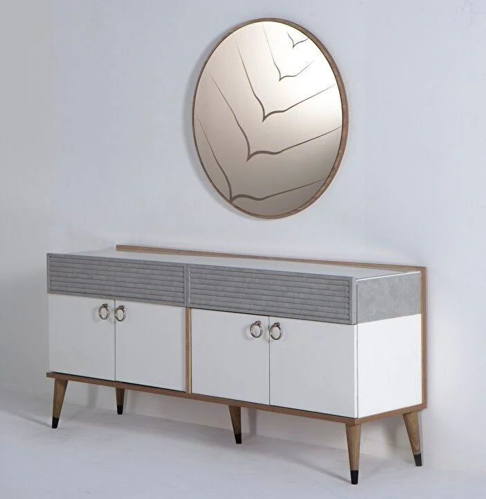 Küçük resim: lena konsol