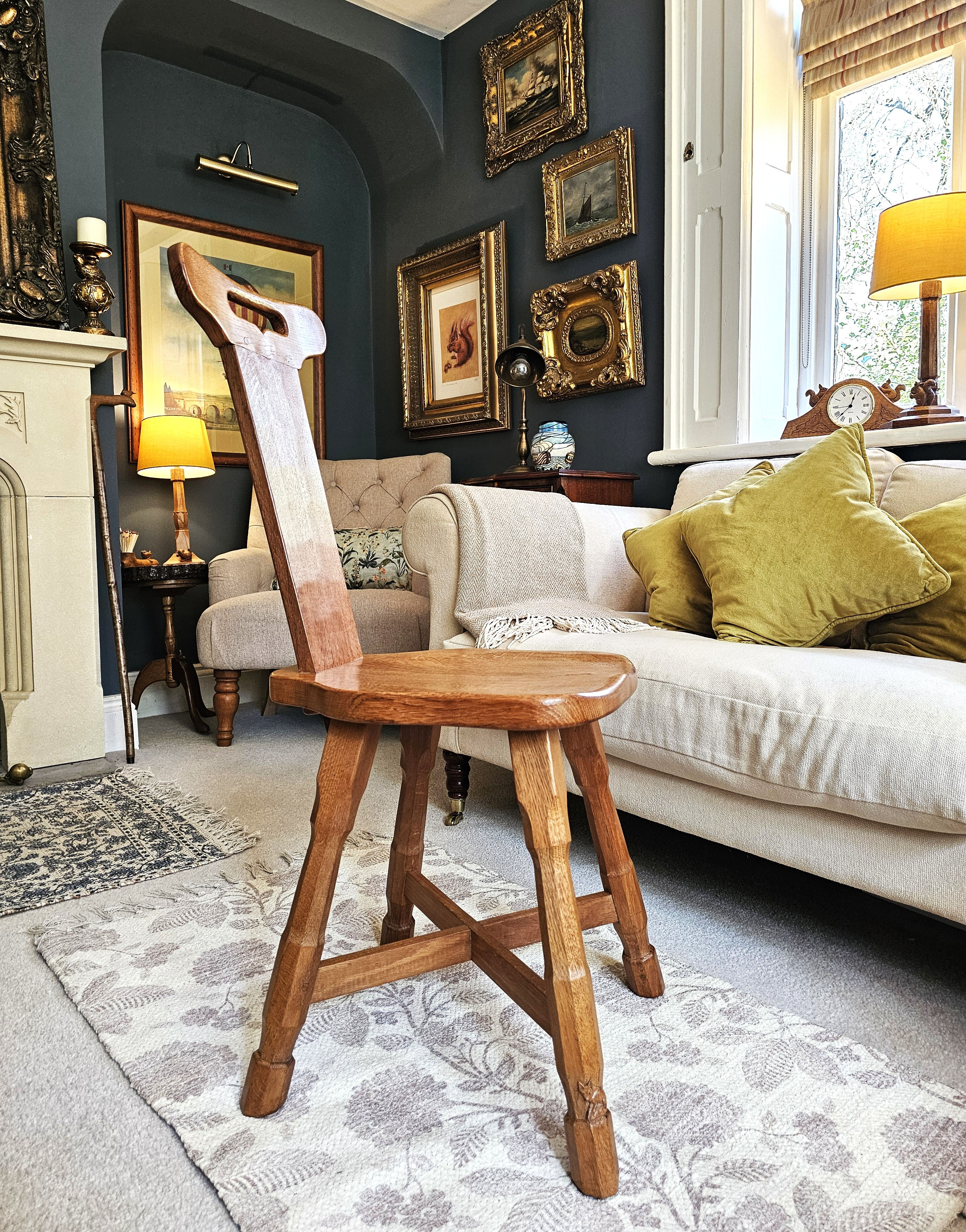 Mouseman Craftsman. Don 'Foxman' Craven Spinning Chair