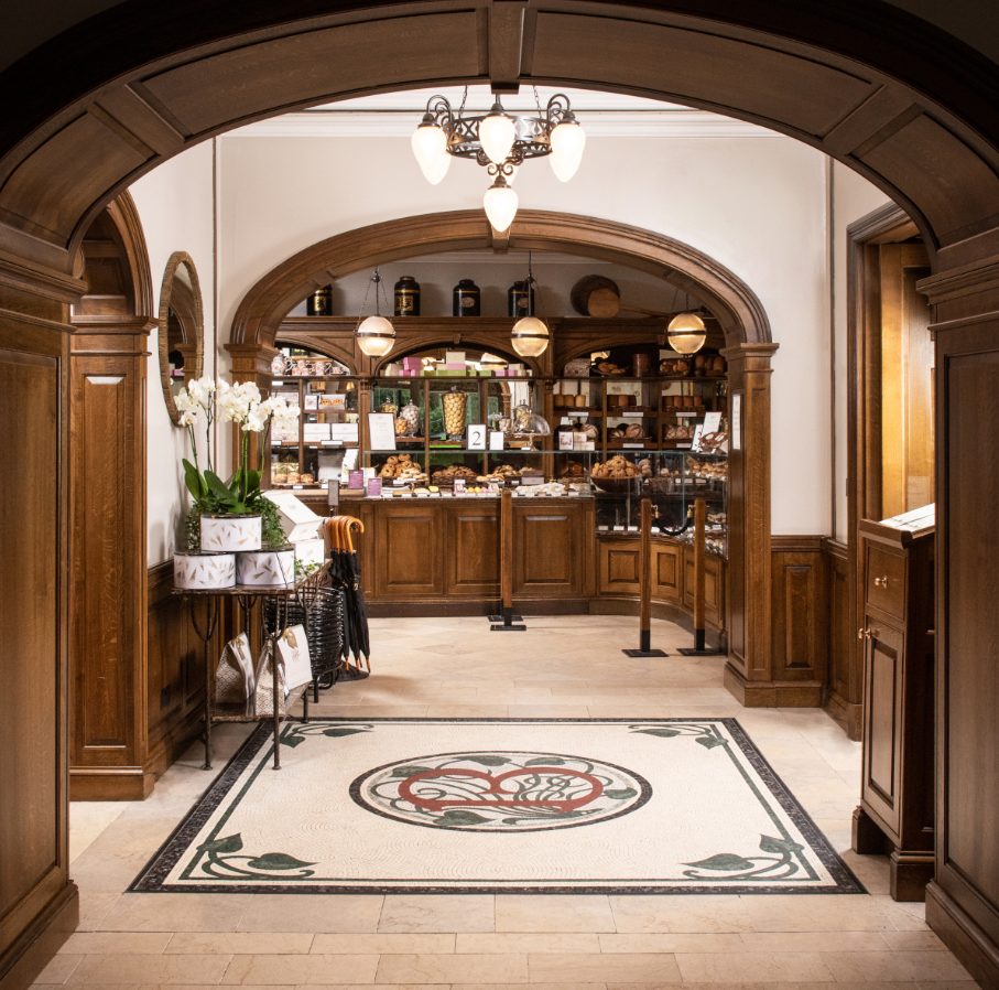 Thumbnail: Superb Rare Robert 'Mouseman' Thompson Bettys Cake Stand. Limited Edition 1/50