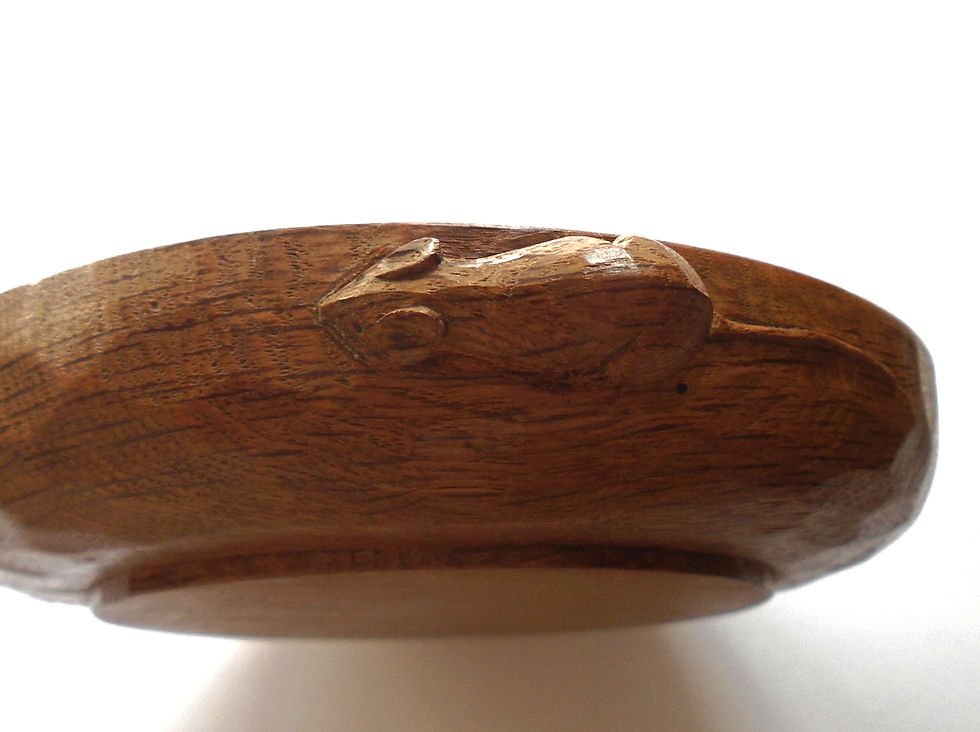 Rare Robert 'Mouseman' Thompson Pipe Bowl