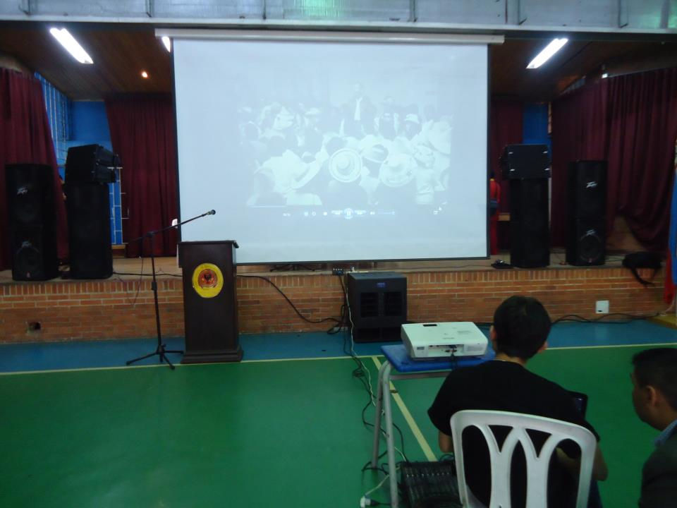 ASAMBLEA SINDICAL - ADE - Abril/2013