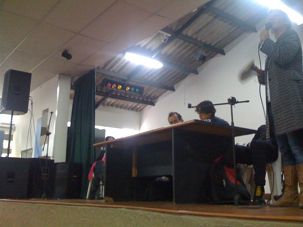 ASAMBLEA SINDICAL - ADE - Abril/2013