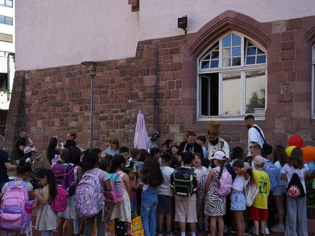 Eispause - Überraschung für die Kinder im Bahnhofsviertel