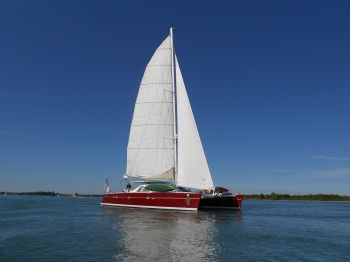 Catamaran Alttitude Adjustment Online Brochure