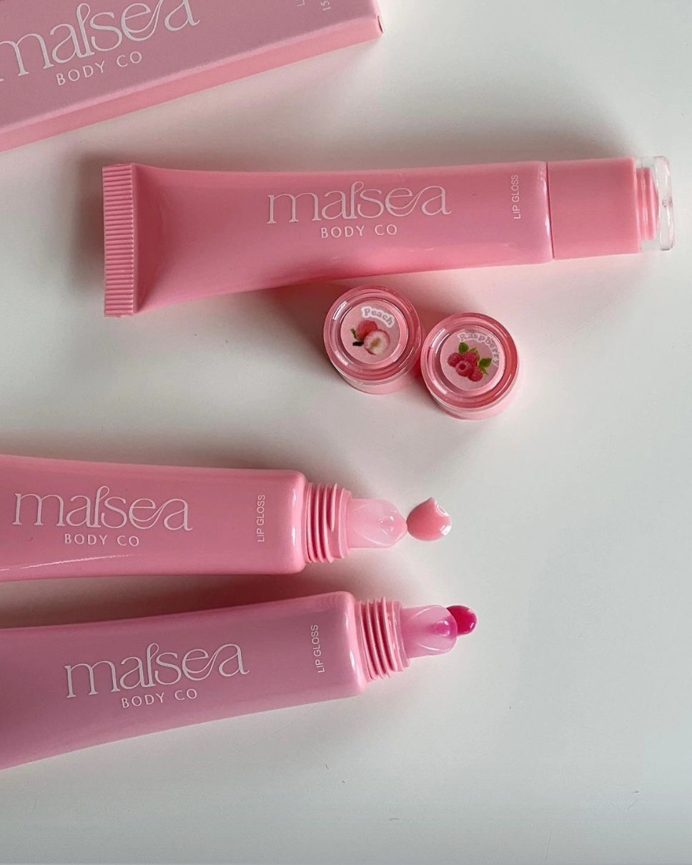 Thumbnail: Moisturizing Lip Gloss