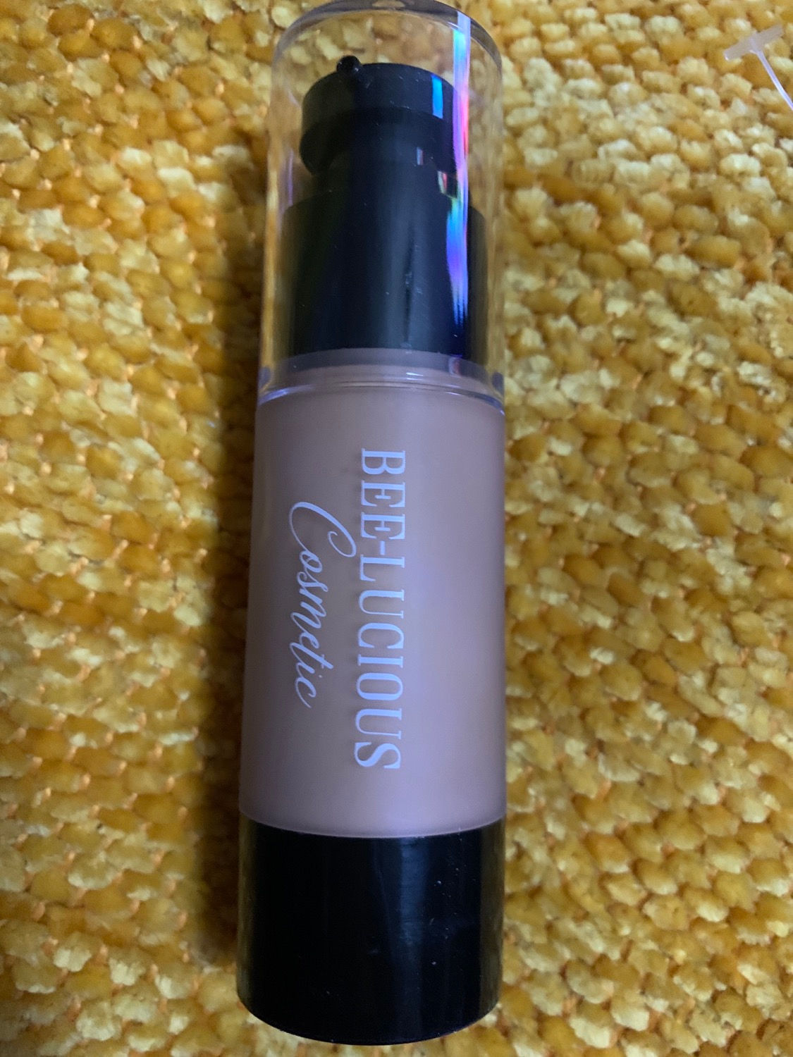 Bee-Lucious Found My Buzz Foundation 
