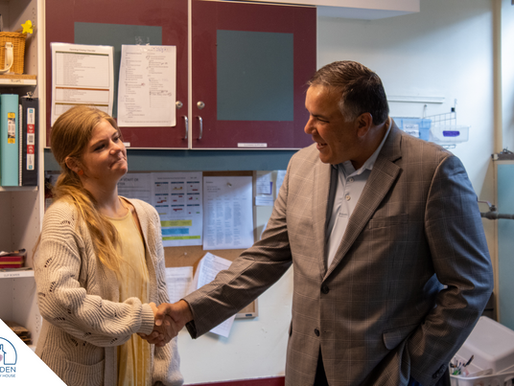 Mayor Ginther Visits Gladden Preschool!