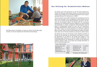 Broschüren - 1 (2 of 8).jpg