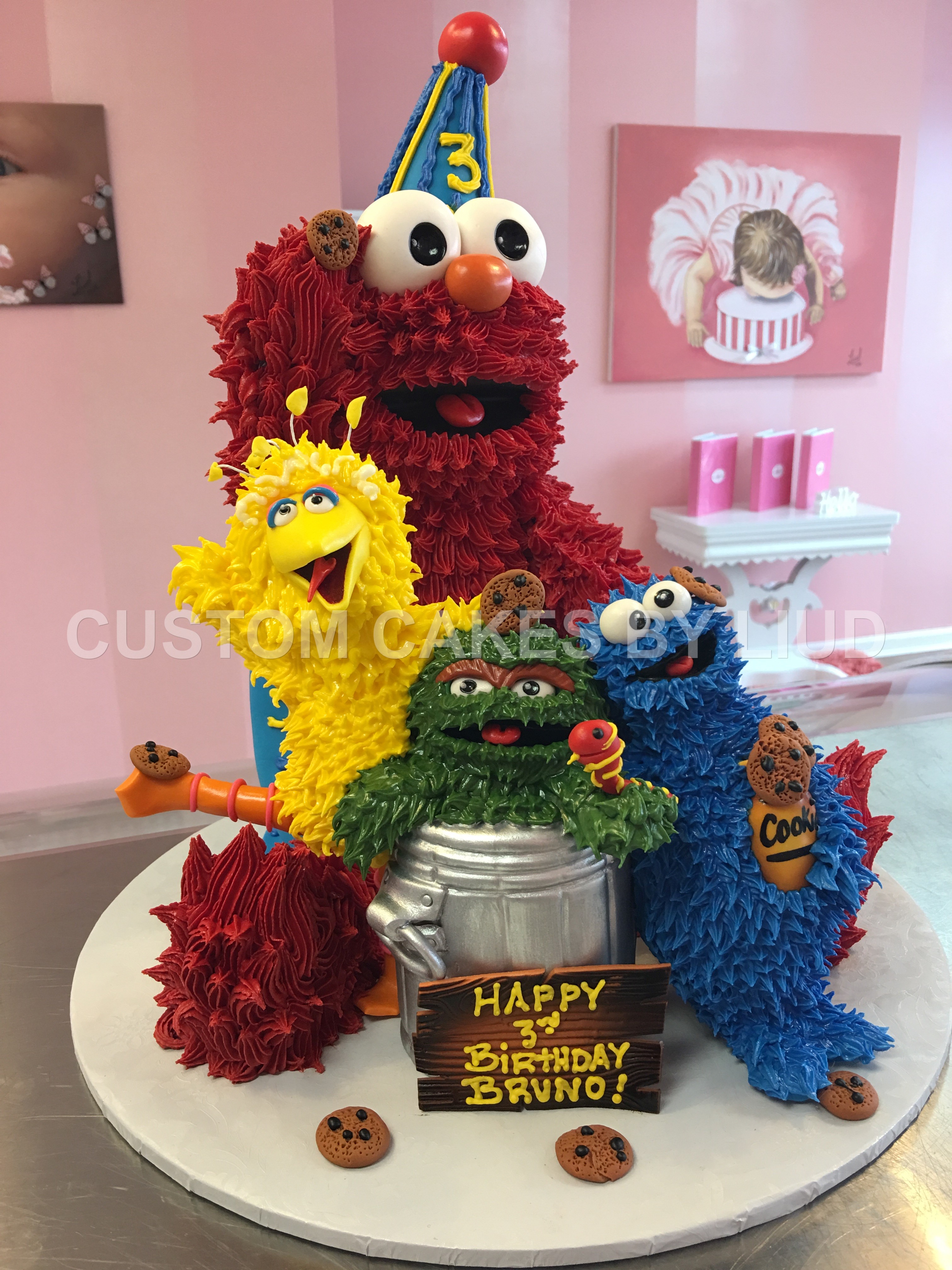 Custom Cakes