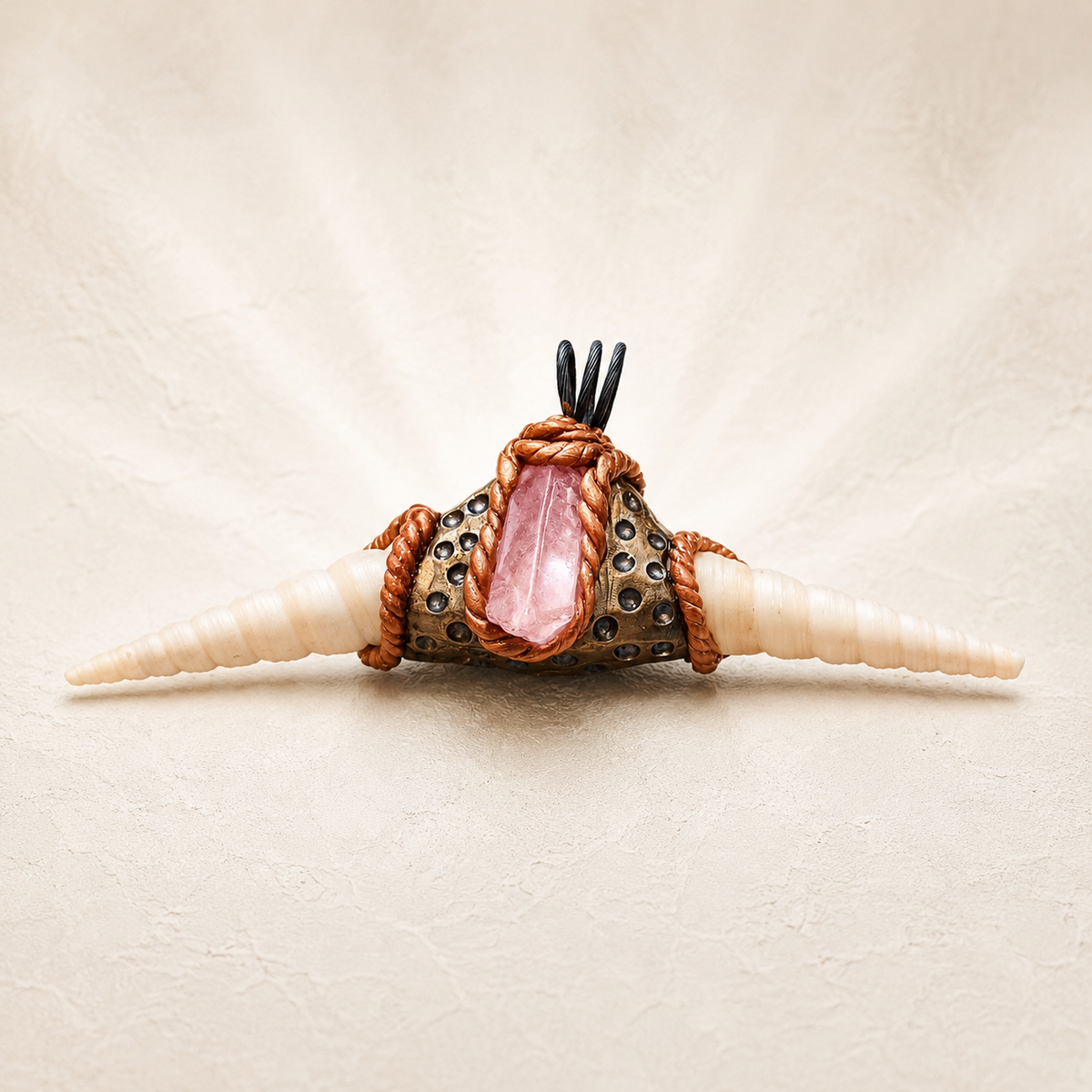 Crystal Quartz with double Auger seashells