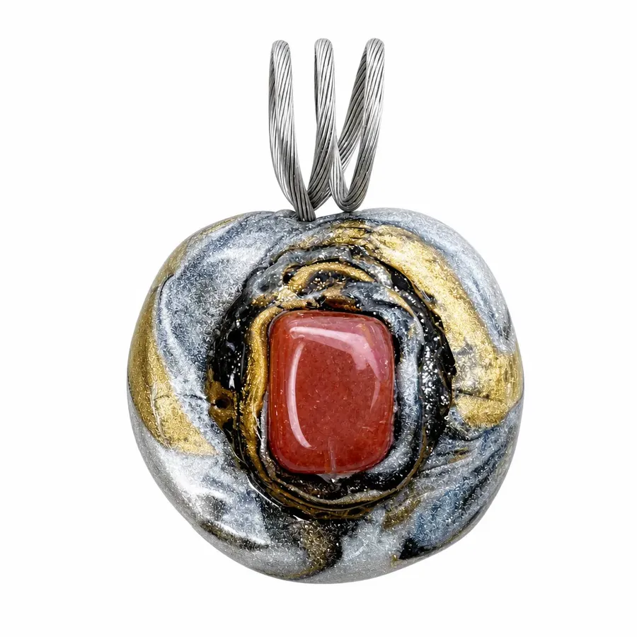 Carnelian pendant on marbleized clay — photo 3