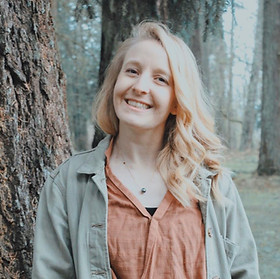 Kelsey head shot.jpg