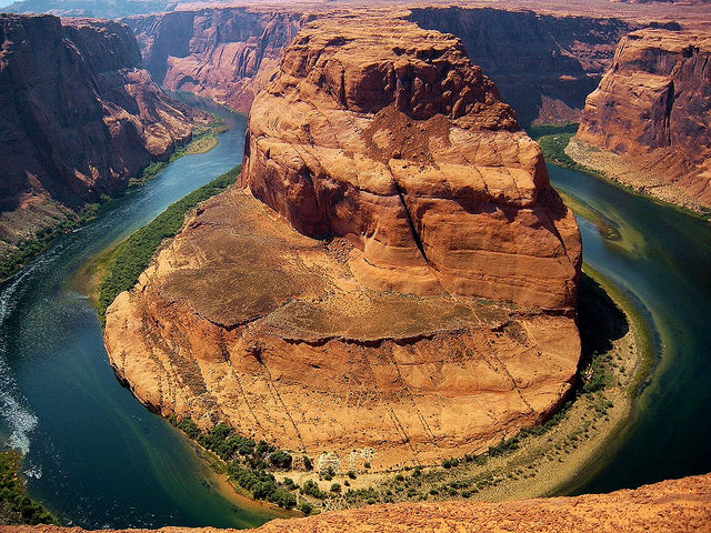 Horshshoe Point