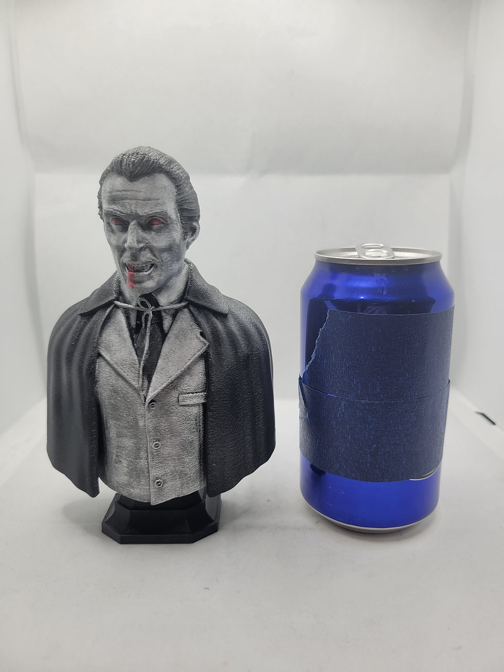 Thumbnail: Dracula Inspired Bust
