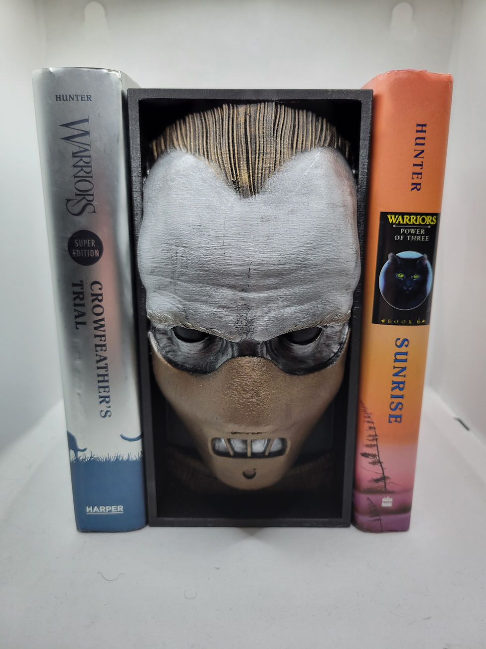 Hannibal Inspired Book Nook or Wall Mount