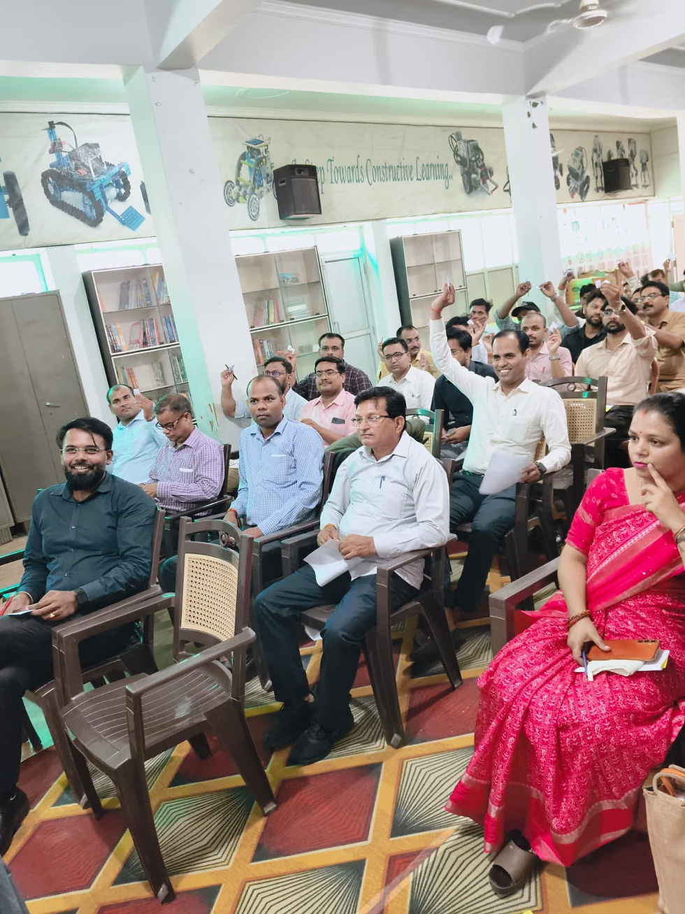 Teachers attending DigiNurture AI education workshop