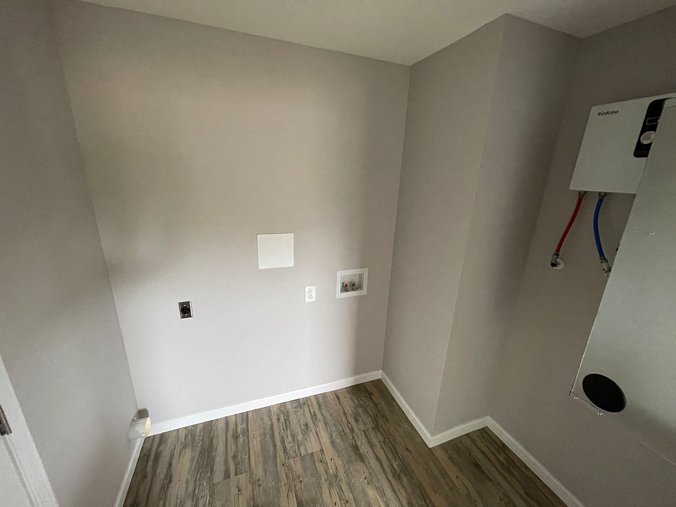8 Russell Drive 13