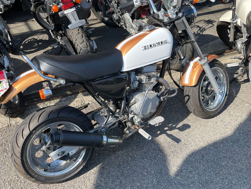 エイプ50「ボアーアップ」アルミホイル、ワイド、キタコデジタルメーター、かなり早いです235000円でいかがでしょうか
