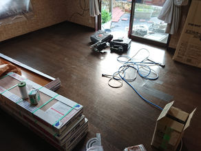 居間床張り工事（大分市W様邸）