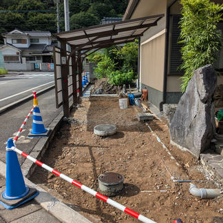 駐車場土間2