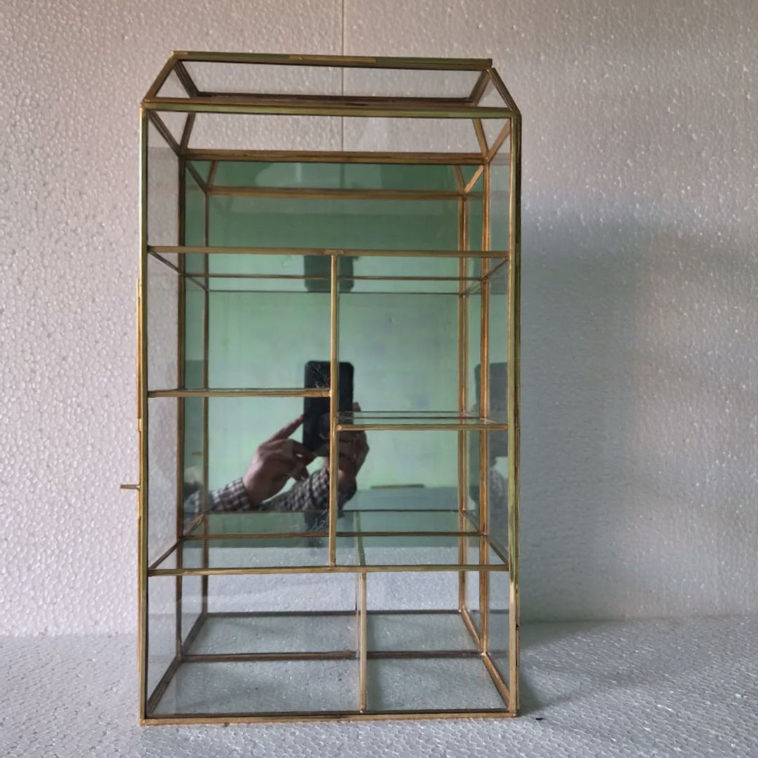 Multi-Compartment Glass Display Cabinet for Collectibles and Perfumes Storage