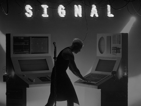 M07 takes centre stage with his ‘SIGNAL’ Live Performance Film 