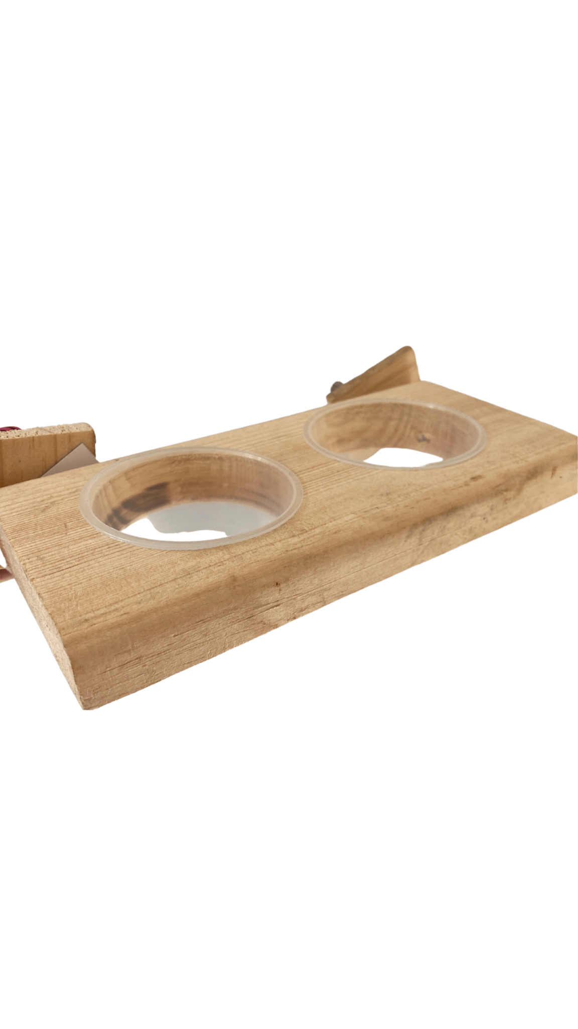 F6 - Pine feeding platform