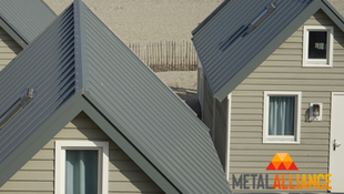 Galvalume vs Aluminum: Choosing the Right Metal for Coastal Projects