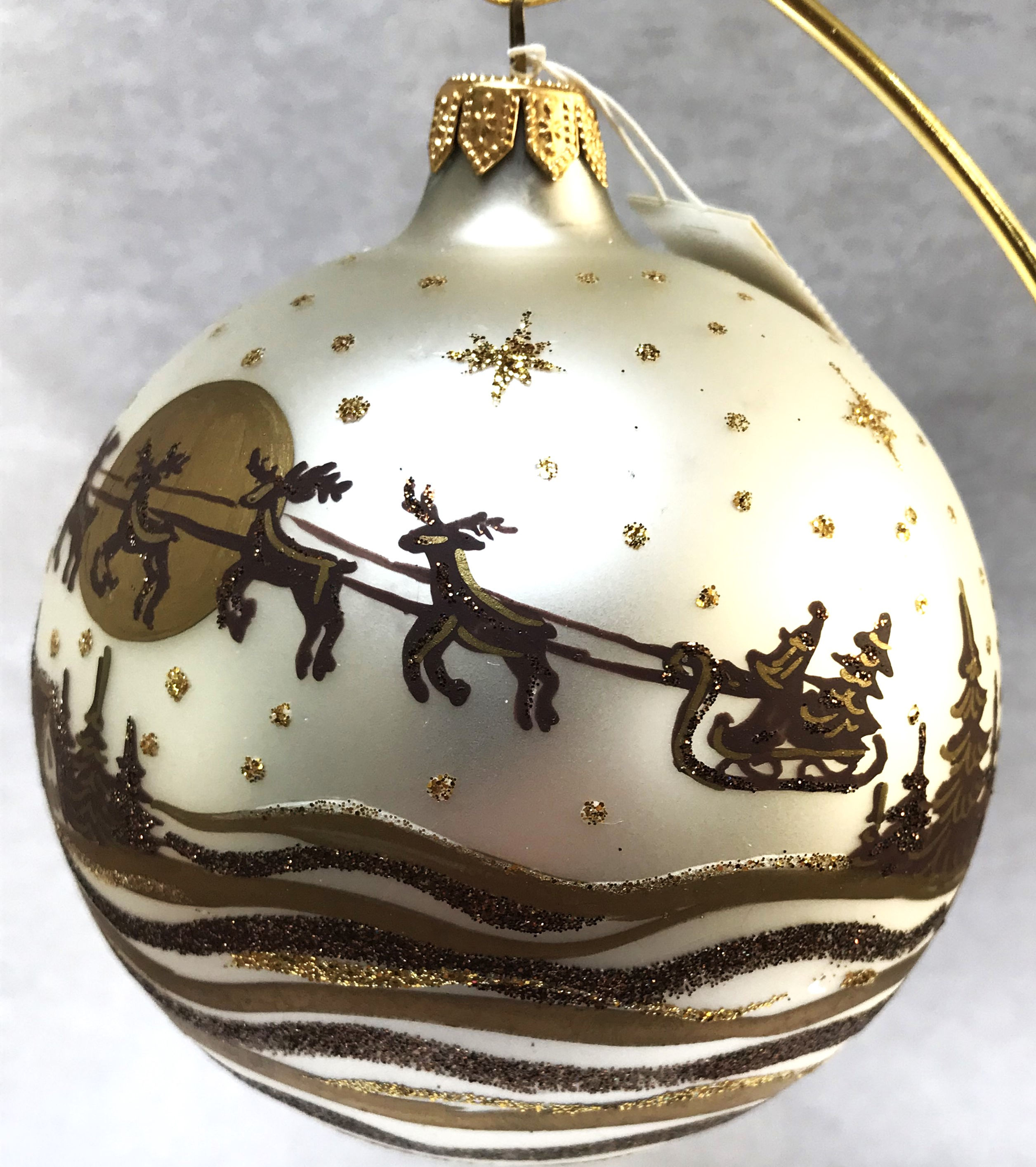 #WIN716 - Thomas Glenn "Santa In A Sleigh" Ball Christmas Ornament