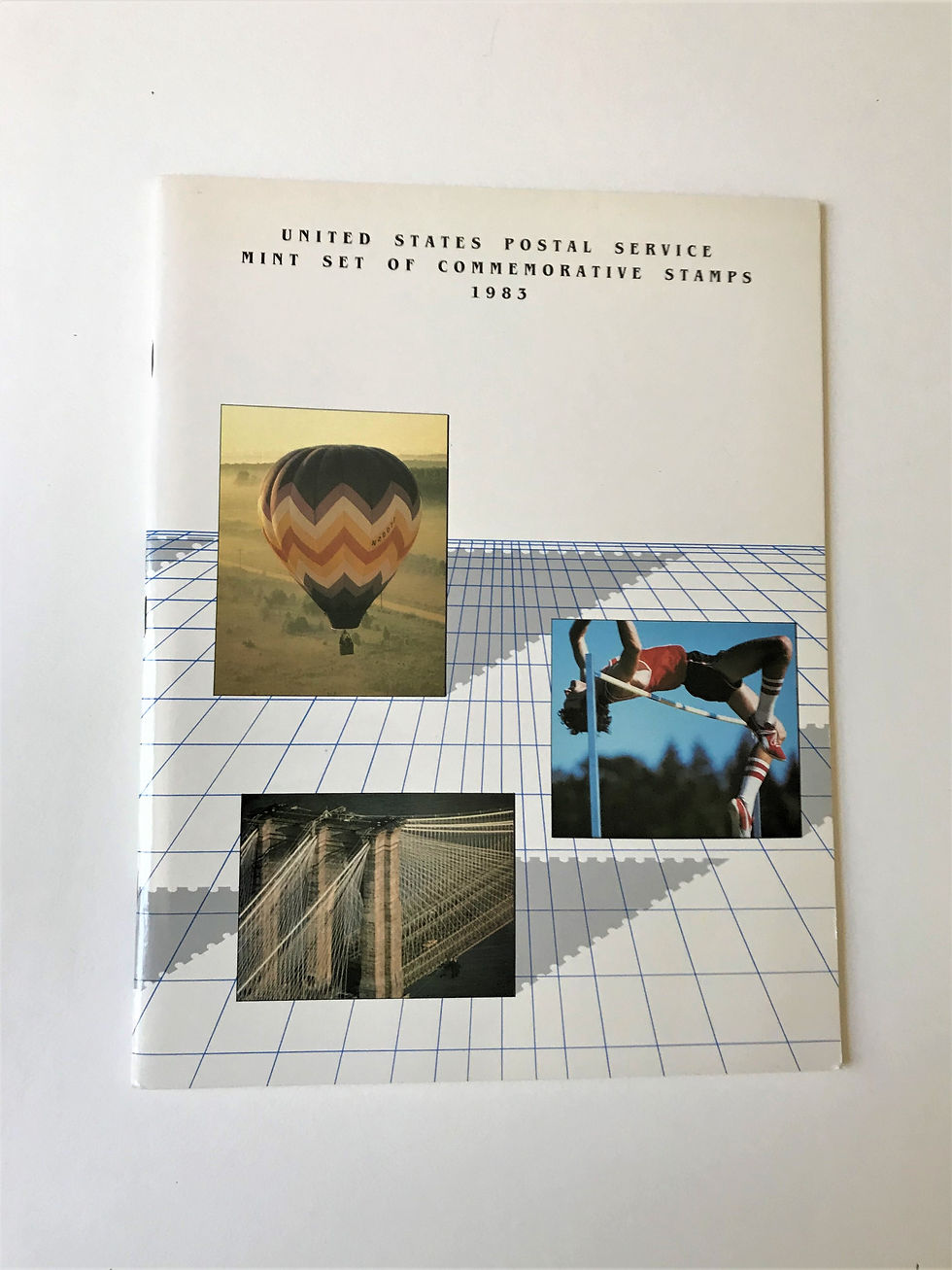 Stamps "USPS 1983 Commemorative Yearbook" Book & Mint Stamps