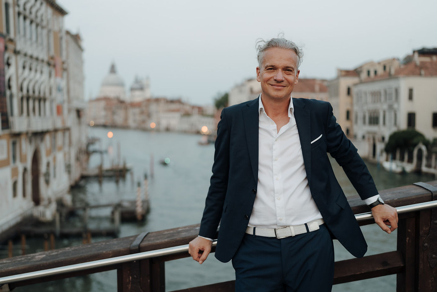 marco-schlimpert-leadership-mentor-venice-lido-systemic-constellation-remote-viewing.jpg
