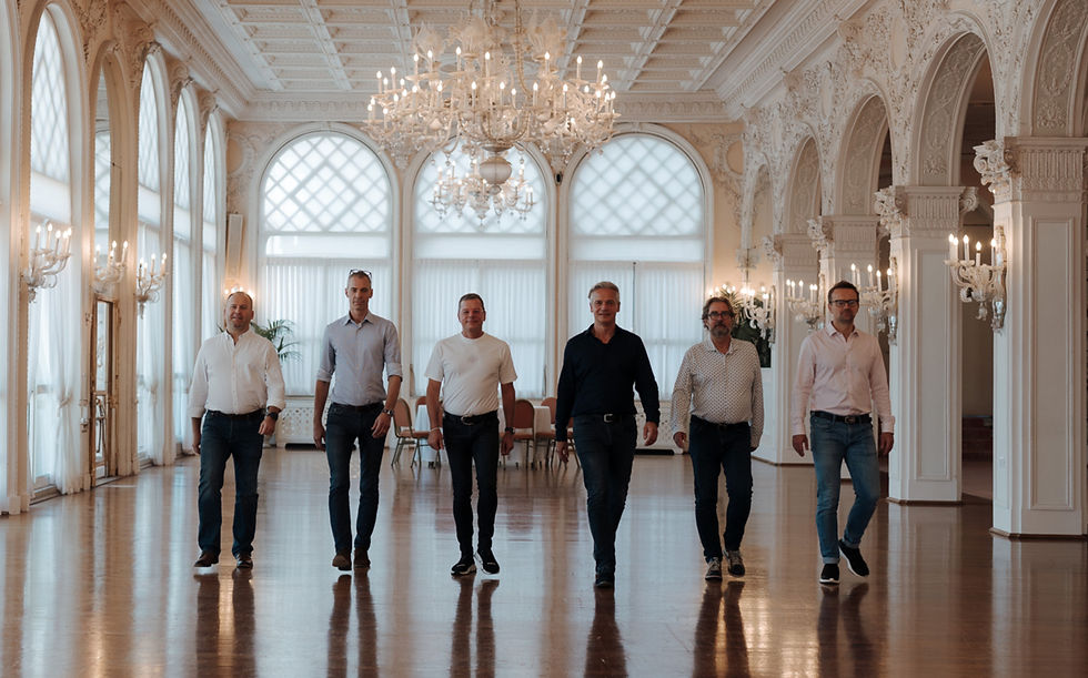 Venedig 09-25 LoRes-A1B05507_edited.jpg