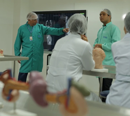 OAB DA MEDICINA CONGRESSO APROVOU EXAME OBRIGATÓRIO PARA EXERCER A PROFISSÃO